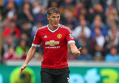 Sốc với số tiền M.U mua Bastian Schweinsteiger