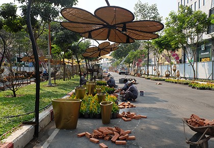 Tết Nguyên đán 2016: 12 tuyến đường được trang trí ánh sáng