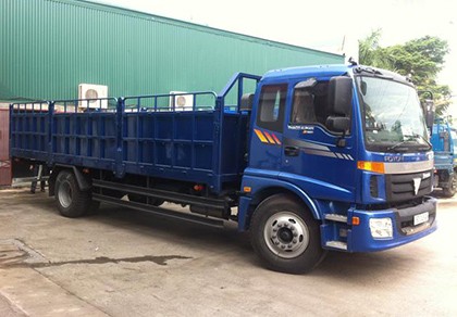 Tăng thuế nhập ô tô tải