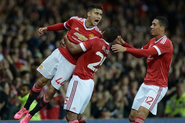 Video M.U, Chelsea, Arsenal, Real cùng thắng, Barcelona thua choáng