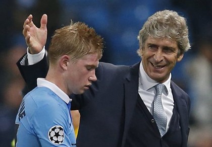 Ghi bàn phút cuối, De Bruyne được Pellegrini khen lấy khen để