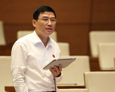 'Xử dân thắng, thẩm phán hết đường thăng tiến'