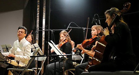 Tiếng đàn tranh Việt đắt giá trên iTunes