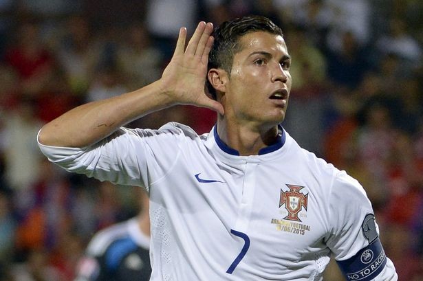Ronaldo sắp trở lại Man. United thi đấu
