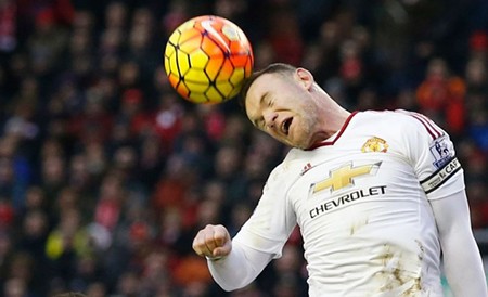 Giống Beckham, vợ chồng Rooney đỏ mắt tìm con gái
