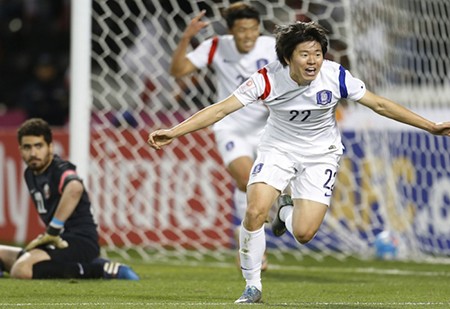 Bán kết U-23 châu Á: Đông Á thắng lớn, Tây Á buồn