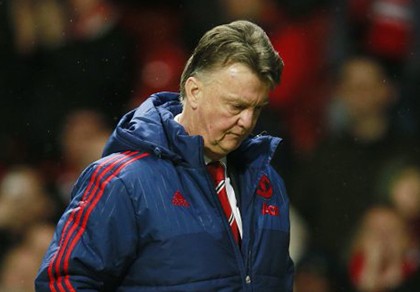 Van Gaal: 'Tôi đã bị truyền thông 'trảm' ba lần'