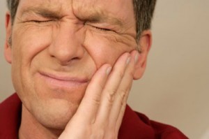 Viêm tuyến mang tai có gây vô sinh?