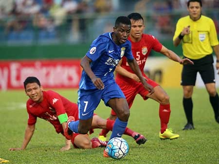 B. Bình Dương 1-1 Jiangsu FC: Sao Brazil chưa thể hiện được nhiều