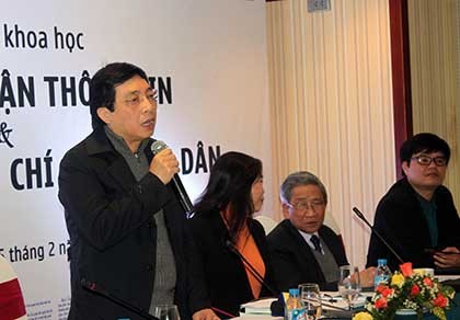 Nhà nước cung cấp chứ không phải ban phát thông tin