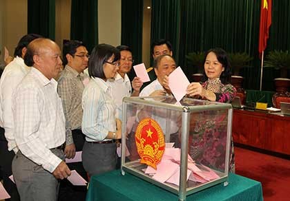Sẽ sớm chuyển giao các chức danh nhà nước?