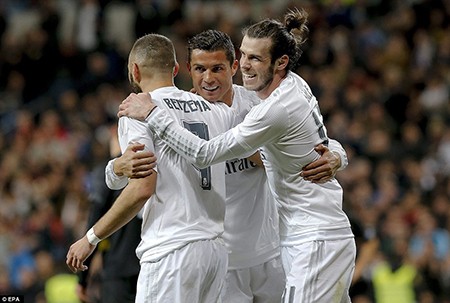 BBC tái xuất, Real Madrid ‘vùi dập’ Sevilla