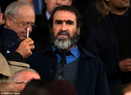 Didier Deschamps kiện… Eric Cantona ra tòa