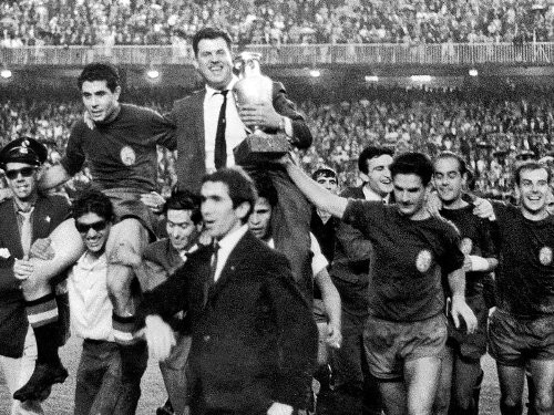 Euro 1964: Liên Xô thất bại trong việc bảo vệ danh hiệu