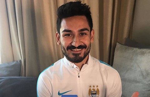 Man City công bố bản hợp đồng 'bom tấn' đầu tiên dưới thời Pep