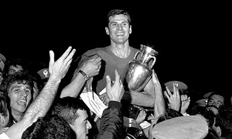 Euro 1968 - Euro của những lần đầu tiên