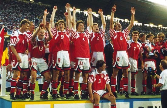 Euro 1992: 'Những chú lính chì' viết nên chuyện cổ tích Andersen
