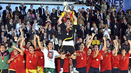 Euro 2008: Tây Ban Nha khởi đầu kỷ nguyên thống trị thế giới
