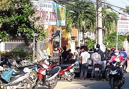 Sĩ quan cấp tá Campuchia bắn chết chủ tiệm vàng ở An Giang