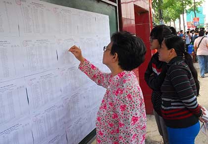Ngoại thành mỏi mắt ngóng học sinh lớp 10