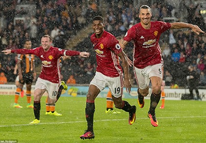 Người hùng Rashford giúp MU thắng nghẹt thở phút bù giờ