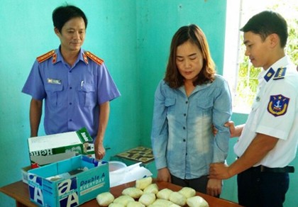 Bắt một phụ nữ vận chuyển ma túy 'khủng' trên tàu hỏa