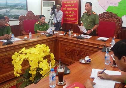 Phó chánh TTGT nhận hàng trăm triệu tiền “bảo kê”
