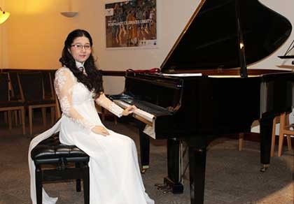 Đêm nhạc tài năng trẻ Mozart & Me