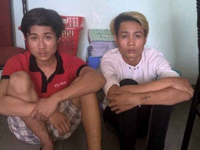 Đi giao ma túy cho con nghiện, bị 'hiệp sĩ' tóm gọn