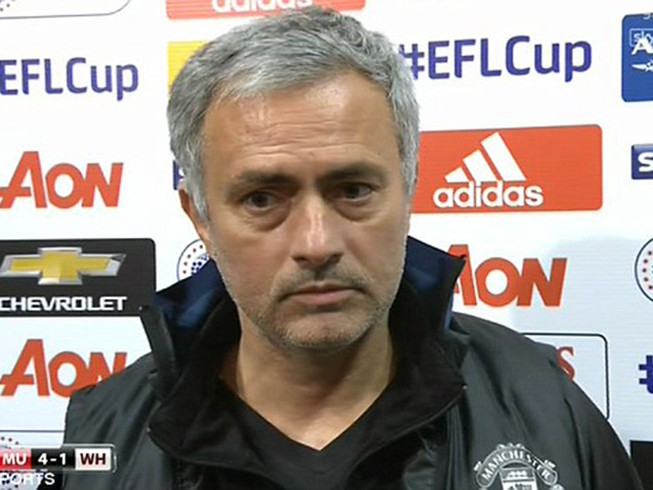 Mourinho khen nức nở… “người thừa” của MU