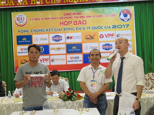 VCK U-19 quốc gia: Xuất hiện bảng 'tử thần'