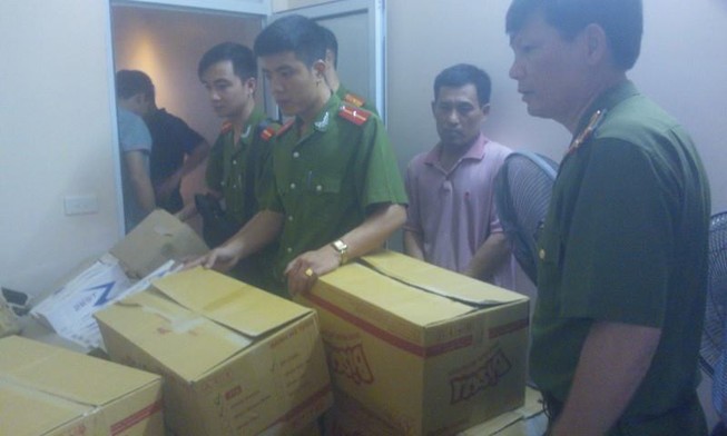 Bắt giữ 1.000 cây thuốc lá ngoại không rõ nguồn gốc