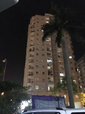 Giải cứu nam thanh niên có ý định tự tử ở tòa nhà 16 tầng