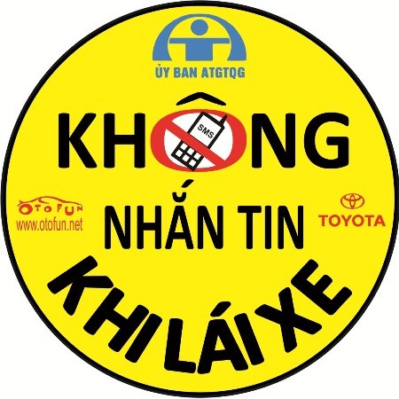 An toàn giao thông: Không nhắn tin khi lái xe