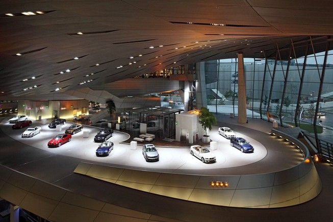 Mua xe BMW, đi Đức khám phá vùng đất khai sinh BMW