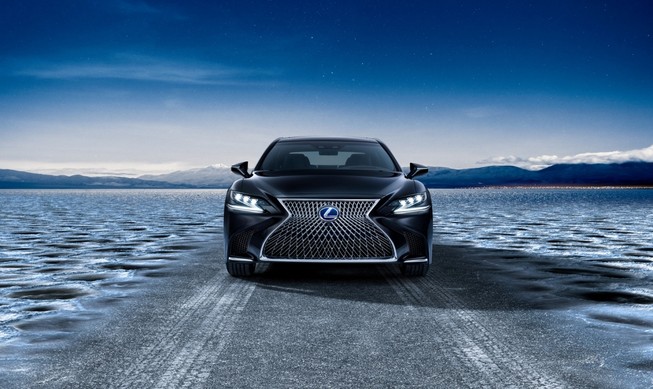 Hào nhoáng mẫu xe Lexus LS 500h hoàn toàn mới