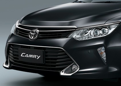 Toyota ra mắt Camry mới 2017