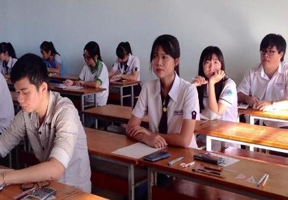 Trường ĐH Luật TP.HCM công bố nhầm điểm thi môn tiếng Anh