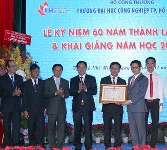 Tự chủ để nâng cao chất lượng đại học