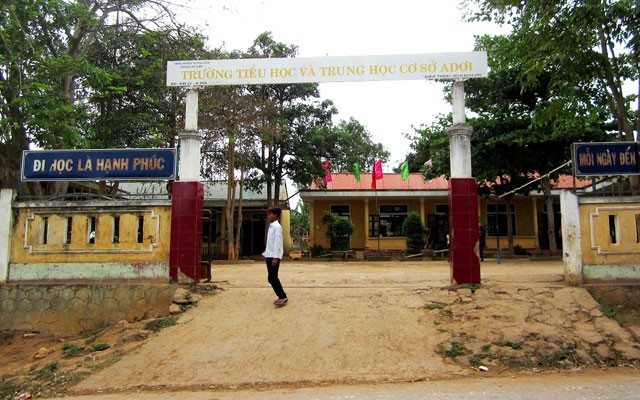 Đi học 7 năm không viết nổi tên mình: Bộ GD&ĐT lên tiếng