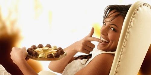 Phản bác quan niệm tác dụng của chocolate lên ‘chuyện ấy’