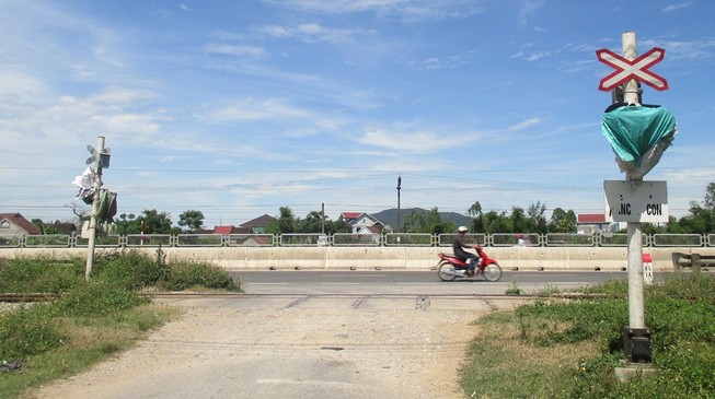 Vội đi đón mẹ, người đàn ông bị tàu hỏa tông tử vong