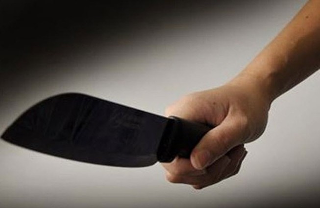 Chém người mời bia trên bàn nhậu rồi thản nhiên về nhà ngủ