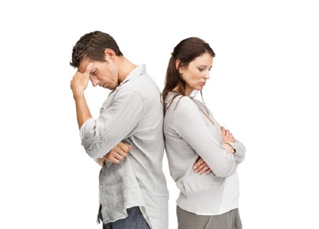 Những bí mật vợ chồng không bao giờ nên tiết lộ