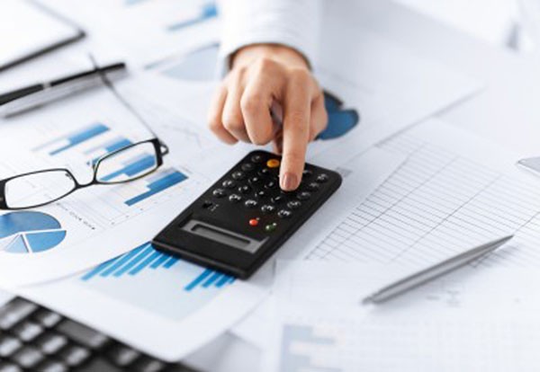 Những doanh nghiệp nào được hoàn trên 10.000 tỉ đồng thuế?