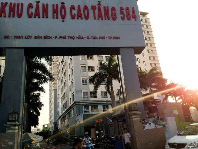 Chung cư 584 'kẹt' không chỉ ở cái thang máy
