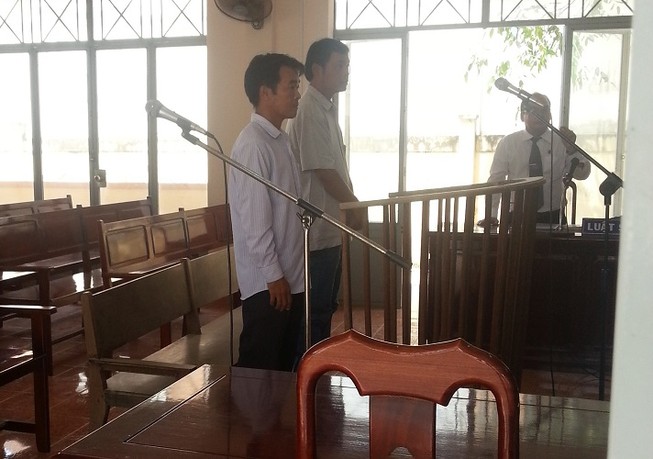 Nguyên lãnh đạo xã nói mình phạm tội do 'nhận thức pháp luật hạn chế'