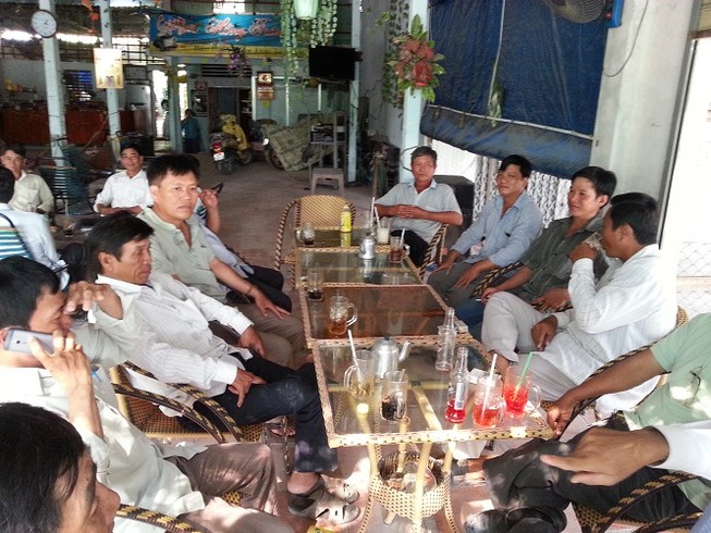 Nhà máy đường nợ dân hàng chục tỉ đối thoại với dân