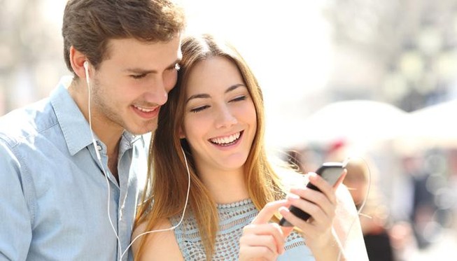 Đàn ông có xu hướng lãnh đạo hấp dẫn nhất với phụ nữ