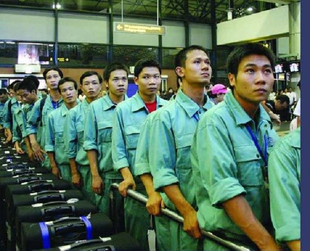 Nhiều cơ hội sang Singapore làm việc